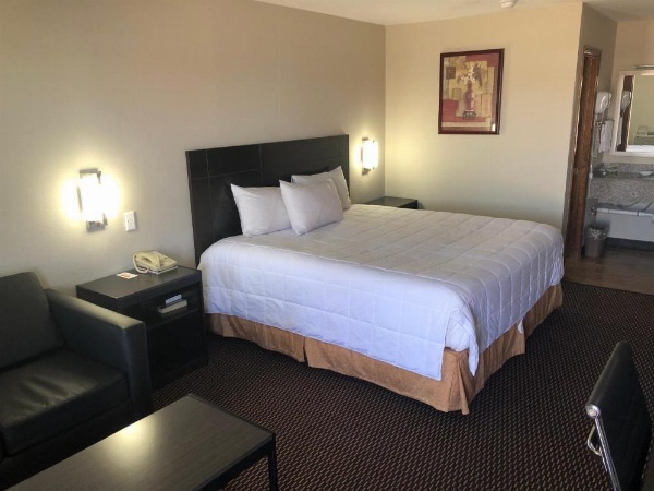 Friona Inn image 16